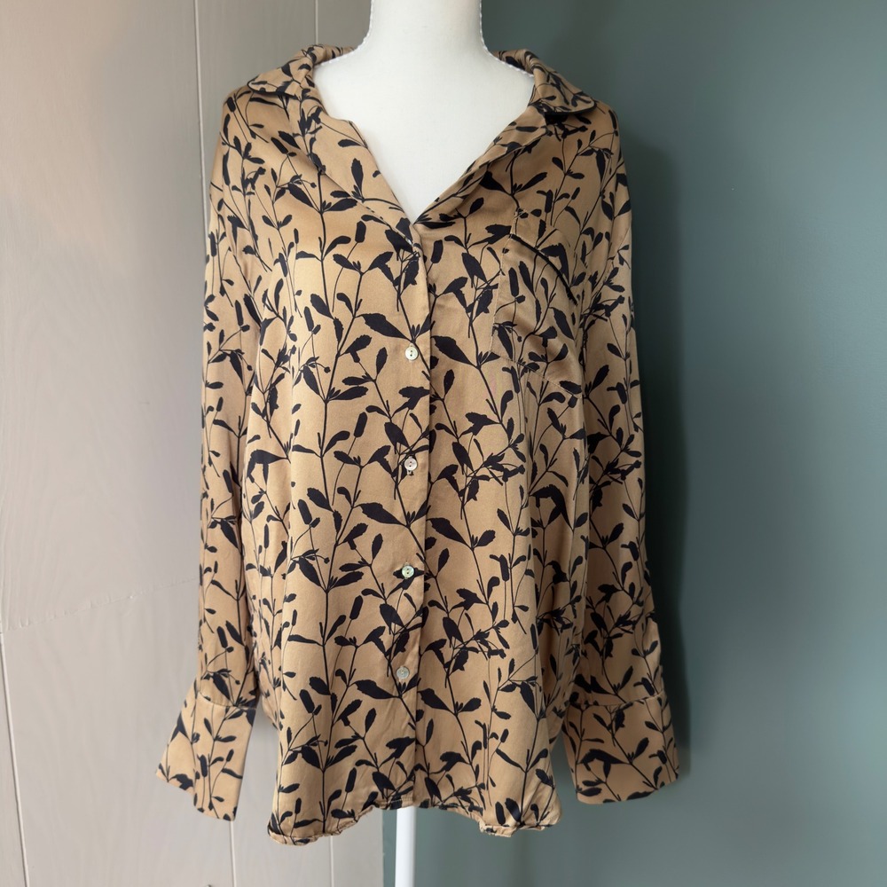 Asceno London 100% Silk Pajama Shirt Sand Botanical Leaf Print Womens Medium
